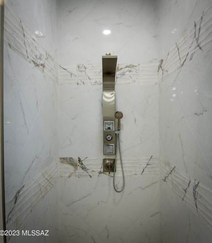 2302 5th St, Tucson AZ  85719-5209 exterior