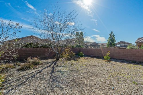 7300 Heartwood Dr, Tucson AZ  85756-6109 exterior