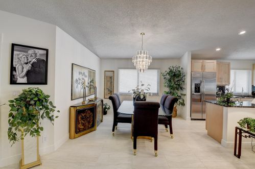 6172 Bay Is Dr, Boynton Beach FL exterior