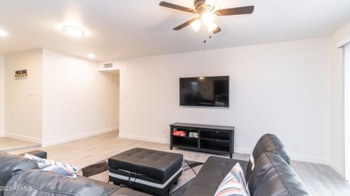 2840 Charleston Ave, Phoenix AZ 85032-9550 exterior