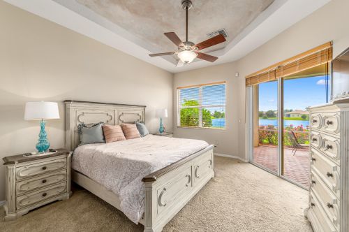 545 Lake Manatee Way, Fort Pierce FL  34986-1775 exterior