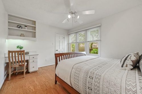 1501 Breezeknoll Cir, Austin TX exterior