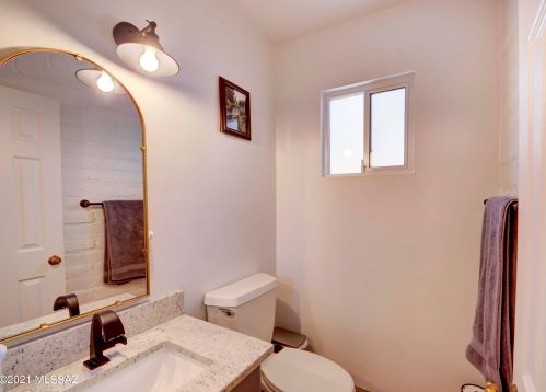 8901 Bears Path Rd, Tucson AZ  85749-8139 exterior