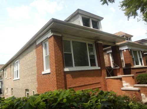 8736 May St, Chicago, IL 60620-3449