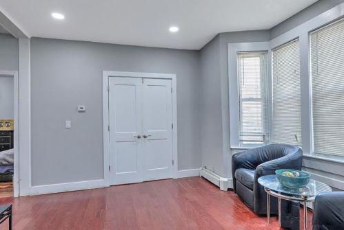 252 Admiral St, Providence RI 02908-1350 exterior