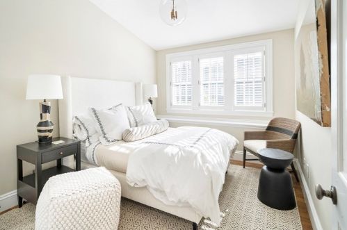 54 Pinckney St, Boston MA  02114 exterior