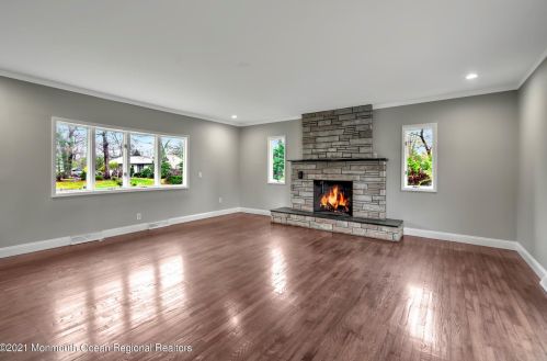 29 Chain Blvd, Berkeley Township NJ  08721-1907 exterior