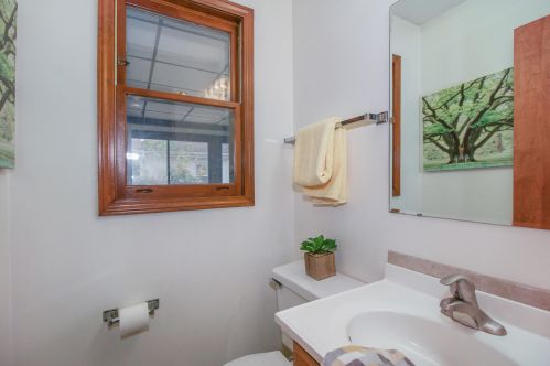 4031 Chamberlain Ave, Grand Rapids MI 49508-2616 exterior