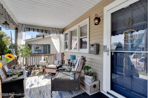 309 Ave, Belmar NJ 07719-2429 exterior