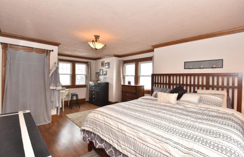 2353 56, Milwaukee WI 53210-2231 exterior