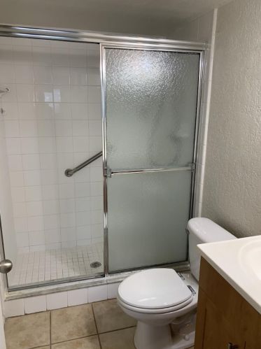 5636 Baywater Dr, Tampa FL  33615-3501 exterior