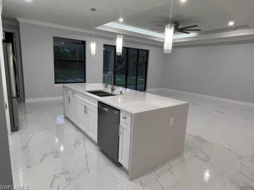 3367 10 Ave, Naples FL 34117-4984 exterior