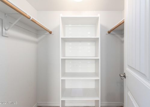 3008 46 St, Phoenix AZ 85040-1767 exterior