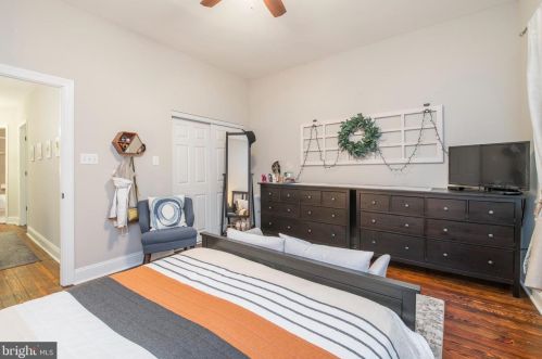 337 Leverington Ave, Philadelphia PA  19128-4738 exterior