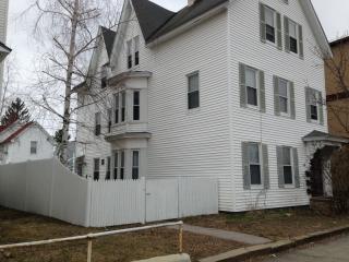 402 Rimmon St, Manchester NH  03102-3715 exterior