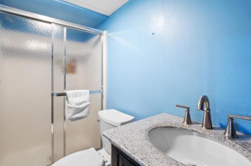 9562 Ldg Pole Ln, Saint Louis MO 63126-2160 exterior