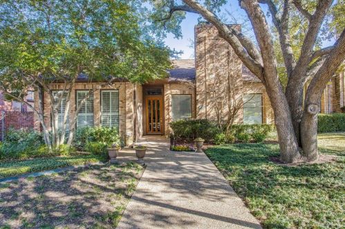 5 Cavendish Ct, Dallas, TX 75225-2456