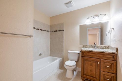 14032 Arbor Knoll Cir, Tampa FL  33625-6444 exterior