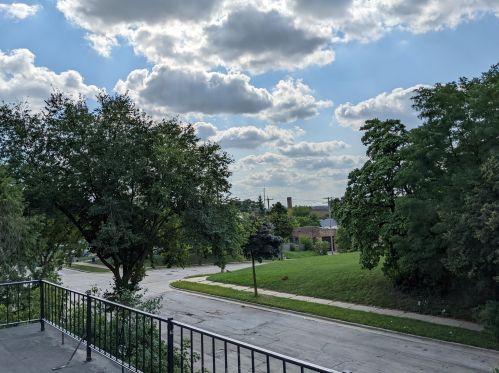 3012 2nd St, Milwaukee WI 53212-2004 exterior