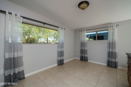 4950 Bermuda St, Tucson AZ 85712-2020 exterior