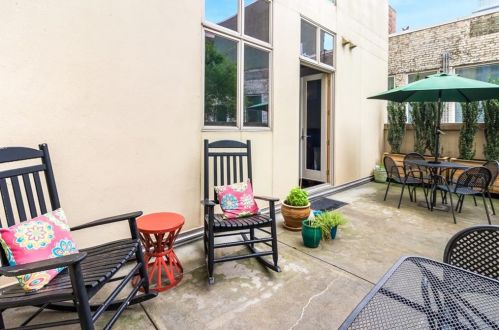 123 Luckie St, Atlanta GA  30303-2146 exterior