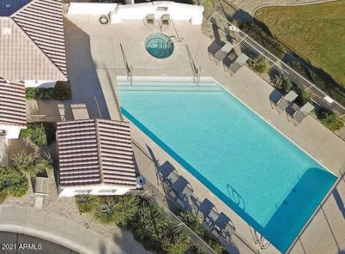 2042 Carla Vis Dr, Chandler AZ 85225-5269 exterior