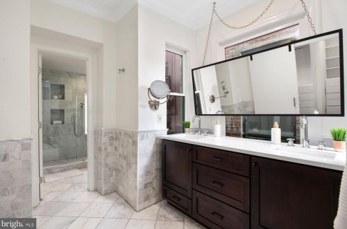 1429 Q St, Washington DC 20009-3808 exterior