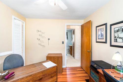 1445 Fern Ave, Duluth MN 55805-1133 exterior