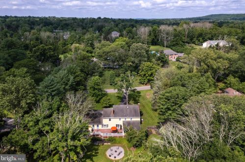 197 Brookstone Dr, Princeton NJ 08540-2403 exterior