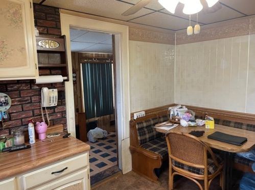 11929 Leamington Ave, Chicago IL 60651-2923 exterior