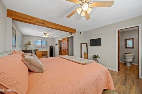 36425 10 St, Phoenix AZ 85085-7781 exterior