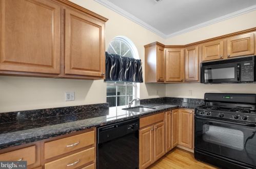 141 Federal St, Philadelphia, PA 19147-5409