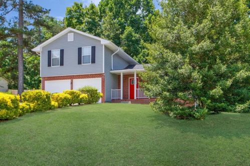 1367 Swift Creek Ln, Lithonia GA  30058-6082 exterior