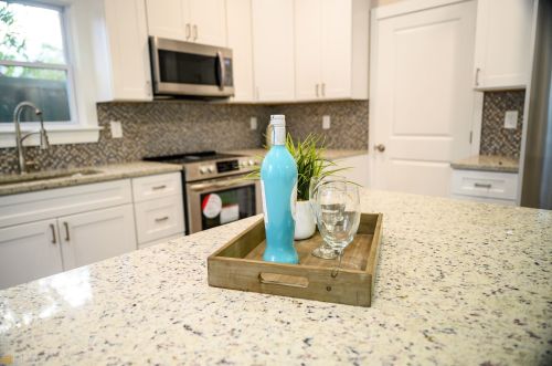 900 Ctr Hl Ave, Atlanta GA 30318-4749 exterior