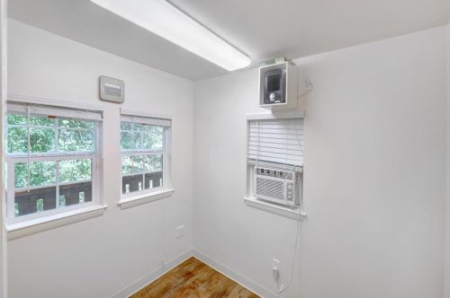 11903 Bobcat Trl, Austin TX exterior