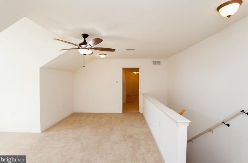 145 Villa Dr, Warminster PA 18974-3783 exterior