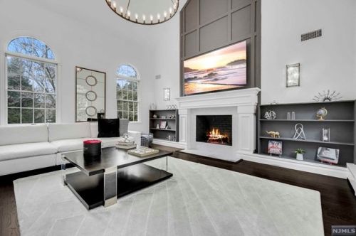 206 County Rd, Demarest NJ  07627-2202 exterior