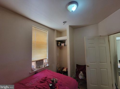 3535 8th St, Philadelphia PA 19140-4418 exterior