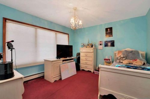 12 Belmar Ln, Commack NY 11725-1104 exterior