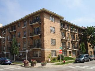 2244 Prospect Ave, Milwaukee WI  53202-6316 exterior