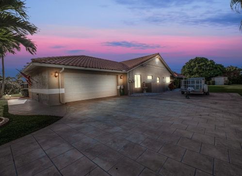 1715 Dominic Ave, Fort Pierce FL 34952-5816 exterior