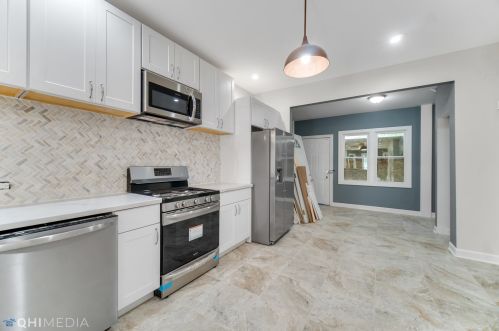 11932 La Salle St, Chicago IL  60628-6110 exterior