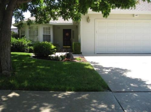 1240 Heathernoel Way, Turlock, CA 95382-1353