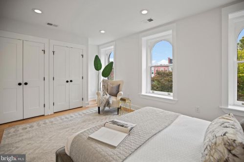 30 Adams St, Washington DC  20001-1026 exterior