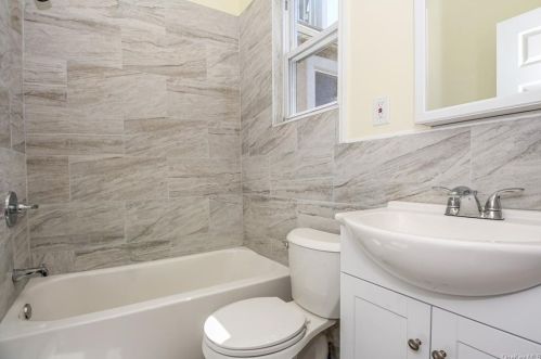 17 High St, Mount Vernon NY 10550-1809 exterior