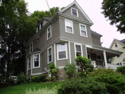 73 Rockland Pl, Newton, MA 02464-1214