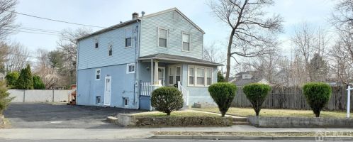 111 Walnut St, Piscataway, NJ 08854-1671