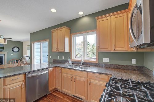 649 Falcon Rdg Rd, Saint Paul MN 55125-1458 exterior