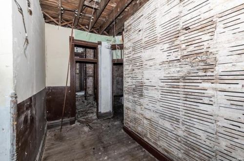 2635 Chippewa St, Saint Louis MO 63118-3835 exterior