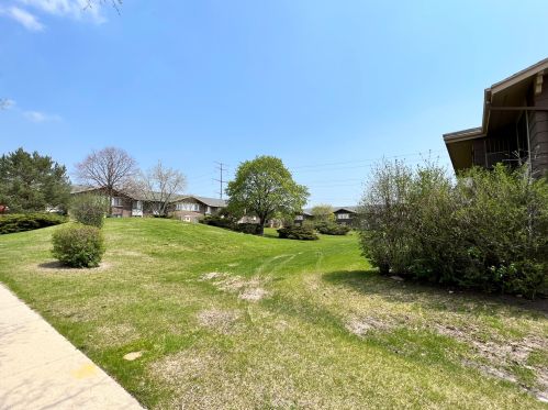 9040 85th St, Milwaukee WI  53224-1856 exterior